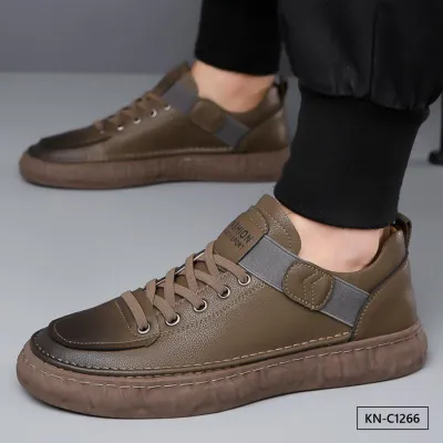 Mellow Meanderers Casual Shoe